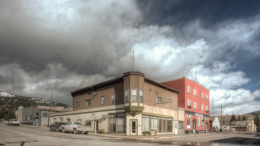 Country Encounters Accommodations | 7701 17 Ave, Coleman, AB T0K 0M0, Canada | Phone: (403) 563-5299