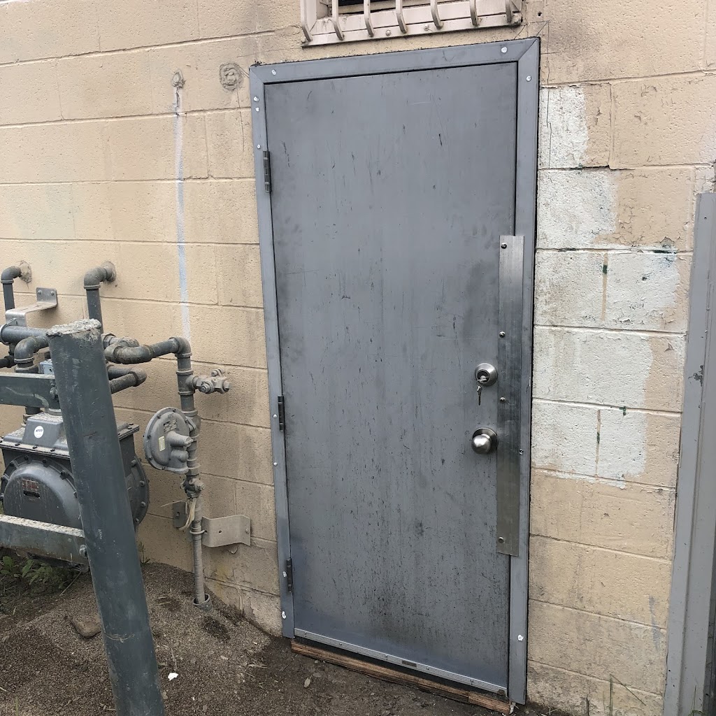 Maple Home Door Services | 103 Scandia Bay NW, Calgary, AB T3L 1J9, Canada | Phone: (403) 660-9341