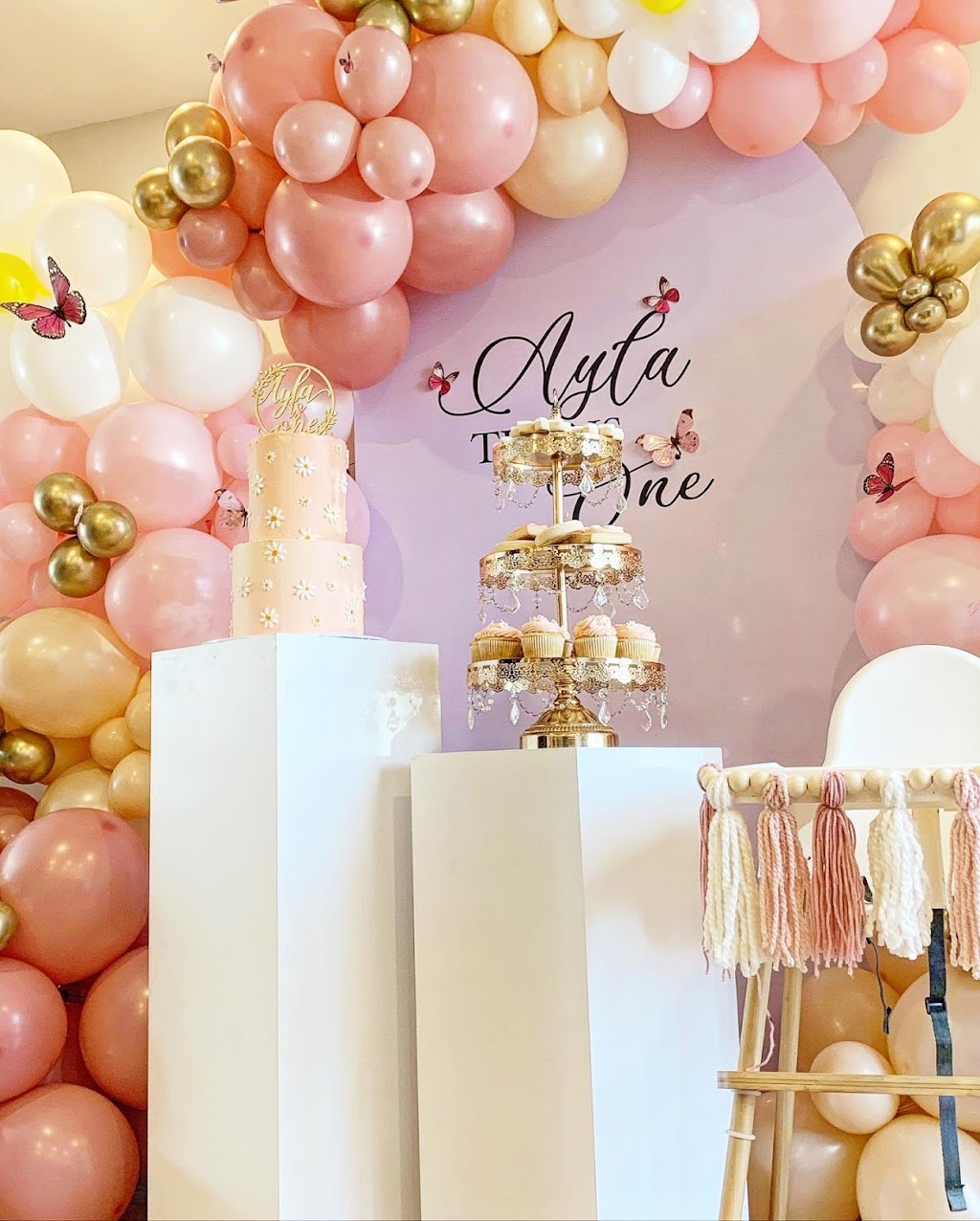 Dream Design Decor Party Rentals | 3308 Keele St, North York, ON M3M 2H7, Canada | Phone: (647) 451-2462