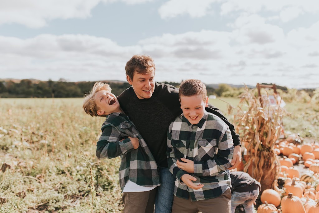 Joanie Beaulieu Photographe | 160 Chem. des Palissades, Mont-Tremblant, QC J8E 2A4, Canada | Phone: (819) 681-1159