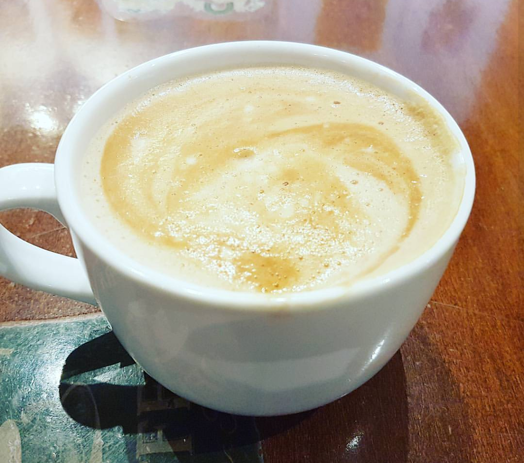 Café De La Poste | 674 Ave Royale, Quebec City, QC G1E 1Y7, Canada | Phone: (418) 661-3398