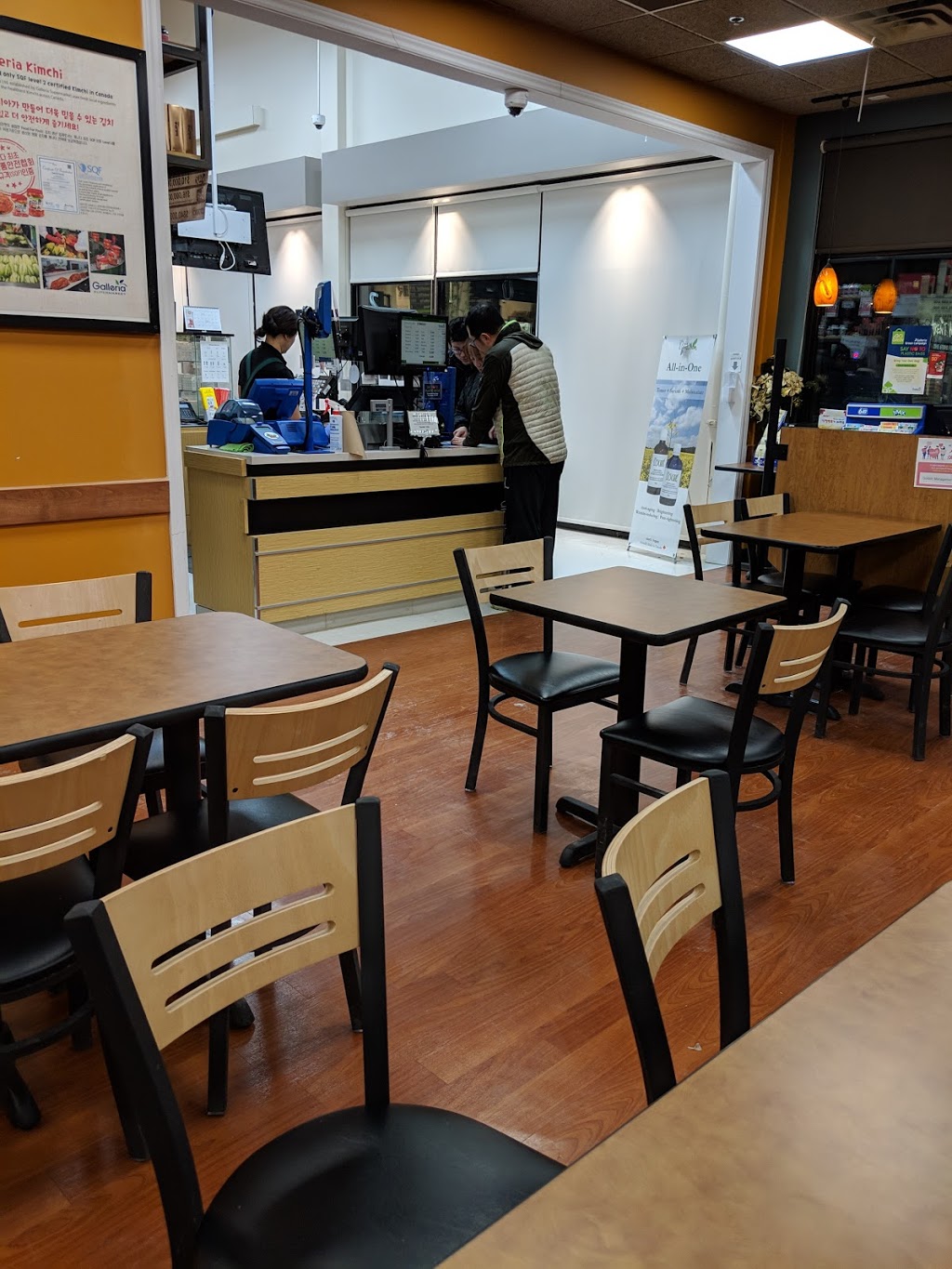 Moms Kitchen | 2501 Hampshire Gate #6, Oakville, ON L6H 6C8, Canada | Phone: (905) 337-6500