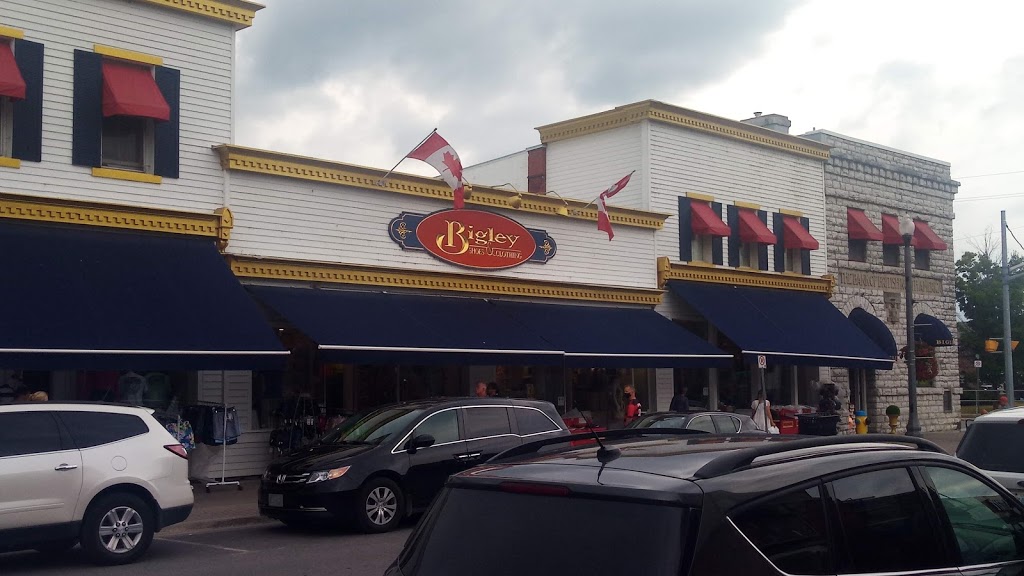 Bigley Shoes & Clothing | 39 Bolton St, Bobcaygeon, ON K0M 1A0, Canada | Phone: (705) 738-2522