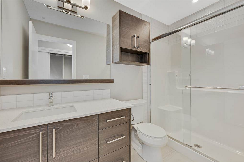 executivepainters.ca | 2189 Dundas St #72, London, ON N5V 3N8, Canada | Phone: (519) 204-5644
