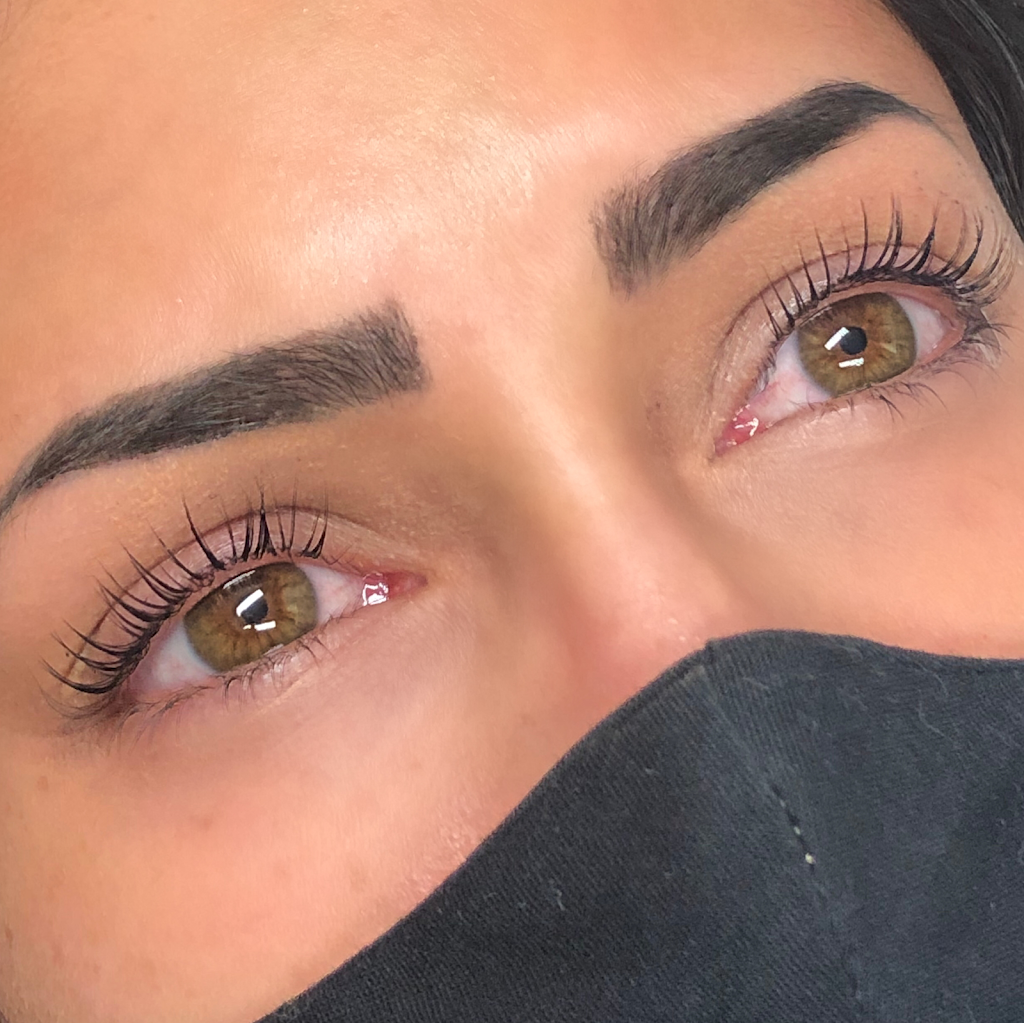 Bliss Lash Studio Brooklin | 125 Tremount St, Whitby, ON L1M 1G1, Canada | Phone: (289) 314-2240