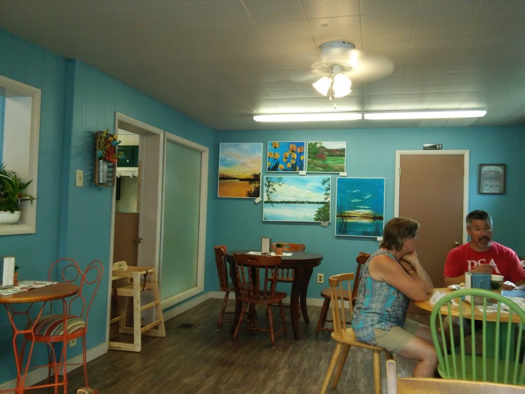 Touch of Icing | 19 Main St, Waddington, NY 13694, USA | Phone: (315) 388-4096