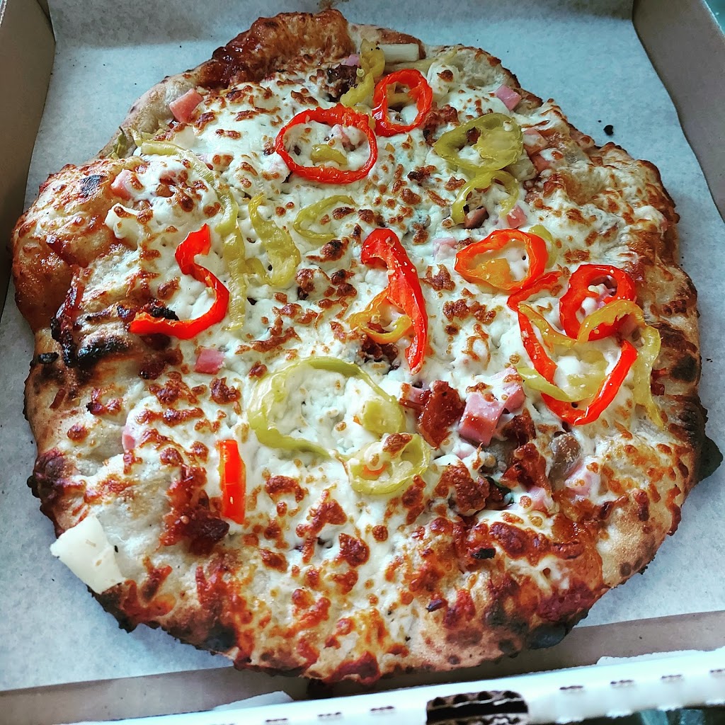 Give Pizza Chance | 478 Village Bay Rd, Mayne Island, BC V0N 2J2, Canada | Phone: (778) 700-0992