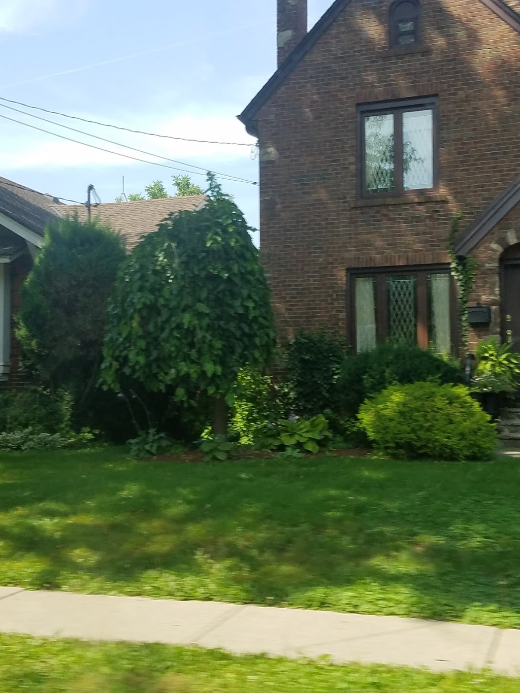 City of Niagara Falls - Municipal Parking Lot 12 | 5943 Sylvia Pl, Niagara Falls, ON L2G 1S9, Canada | Phone: (905) 356-7521