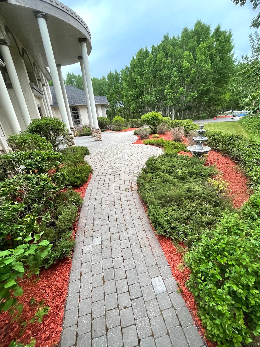 Absolute Yardworks Ltd. | 170 Valley Stream Cir NW, Calgary, AB T3B 5W1, Canada | Phone: (403) 862-0283