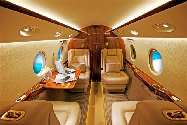 Fast Air Executive Aviation - West | Hangar C, 1205 Townline Rd, Abbotsford, BC V2T 6E1, Canada | Phone: (888) 372-3780