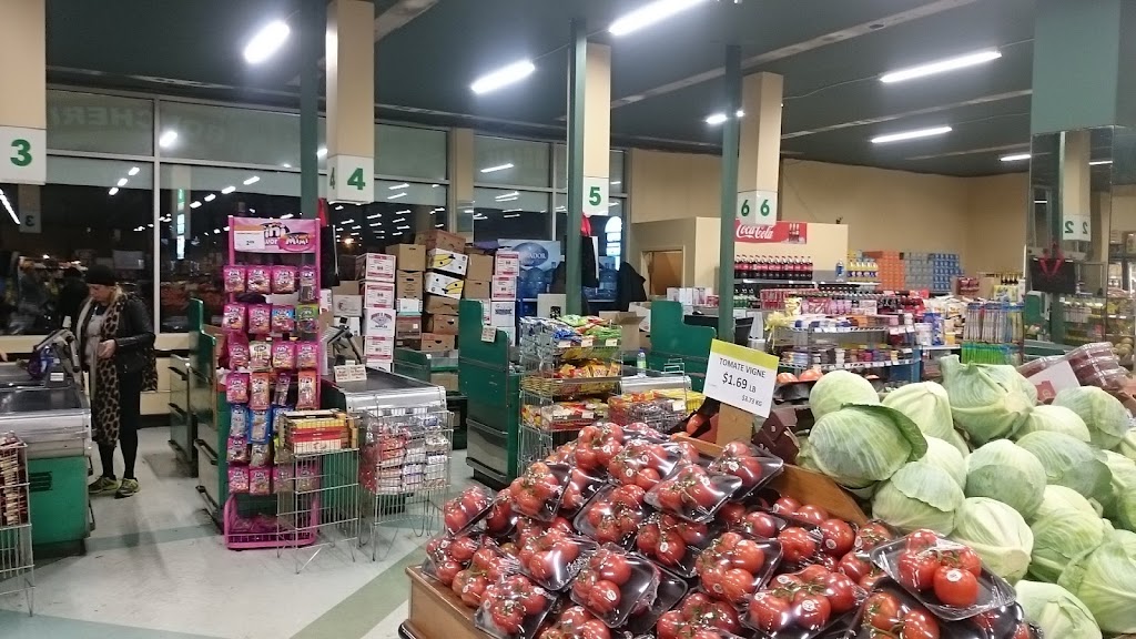 The Esposito Market | 340 Blvd. Marcel-Laurin, Saint-Laurent, QC H4M 2L4, Canada | Phone: (514) 744-4942