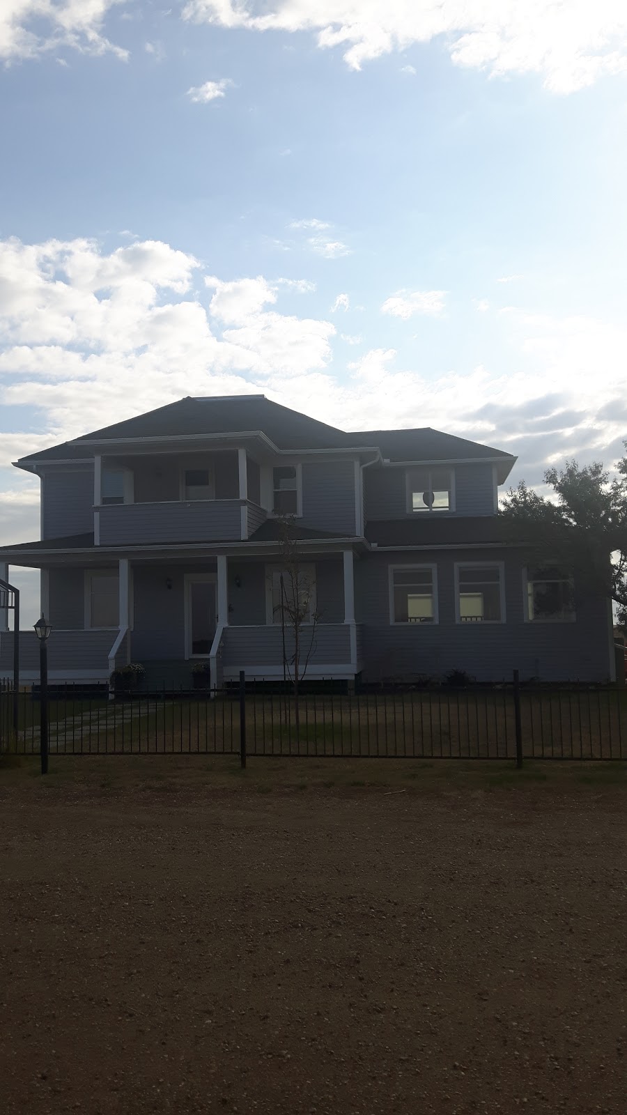 Burns House Bed And Breakfast | Norton No. 69, SK S0C 2C0, Canada | Phone: (306) 459-2480
