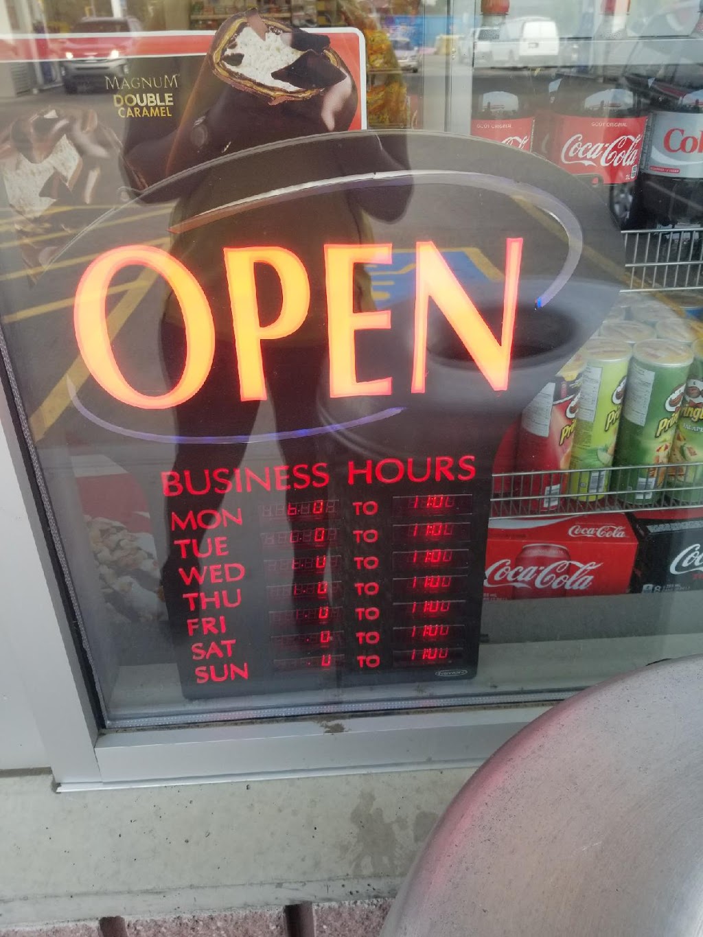 CAMPBELL PARK ESSO | 275 Carnegie Dr, St. Albert, AB T8N 5A7, Canada | Phone: (780) 419-2252