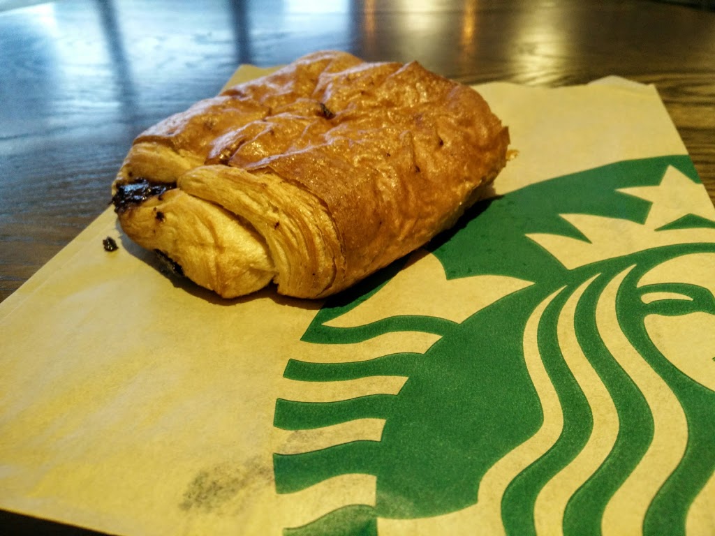 Starbucks | 22709 Lougheed Hwy #490, Maple Ridge, BC V2X 2V5, Canada | Phone: (604) 466-9576