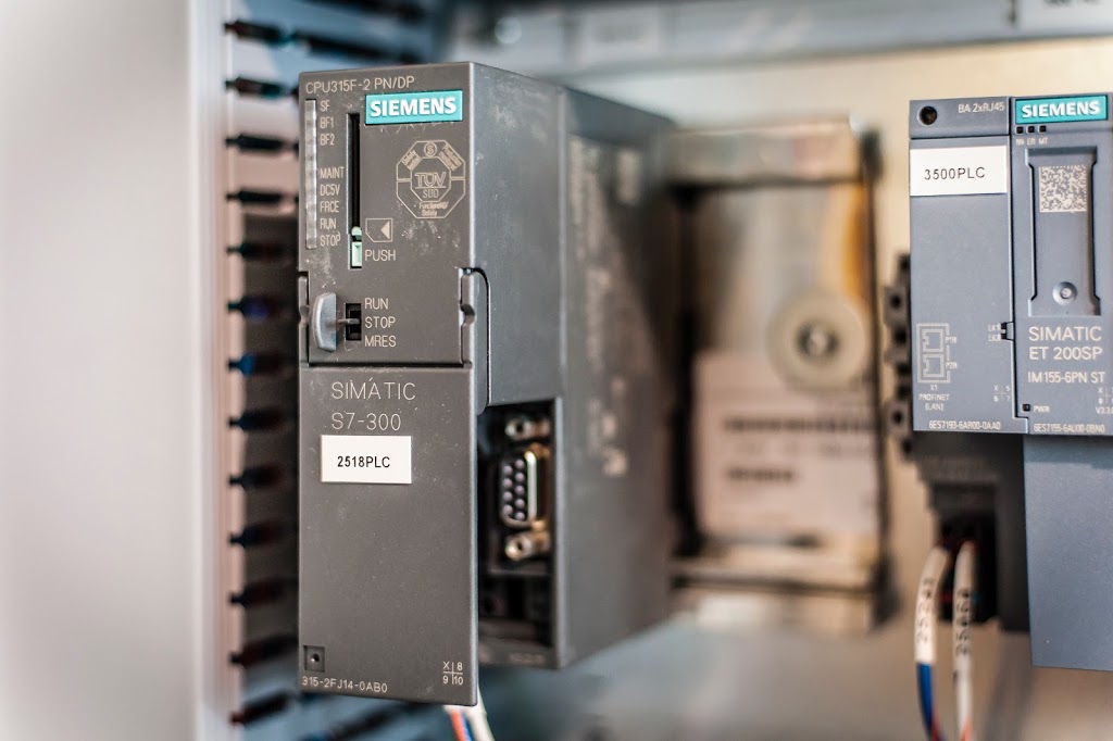 Zimmer Controls and Contracting | 465 Riverview Dr, Chatham-Kent, ON N7M 0N3, Canada | Phone: (519) 351-5114