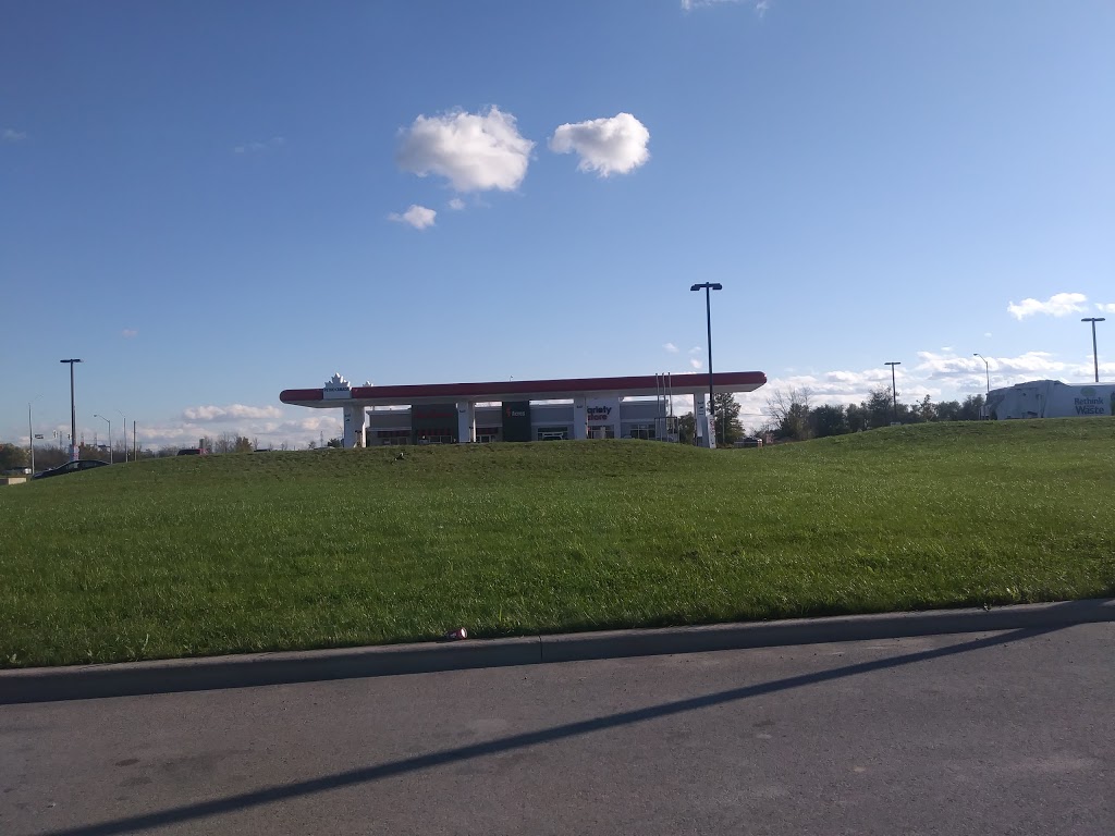 Petro-Canada | gas station | 1040 Old Thorold Stone Rd, Thorold, ON L2V 3Y5, Canada | 9052274747 OR +1 905-227-4747