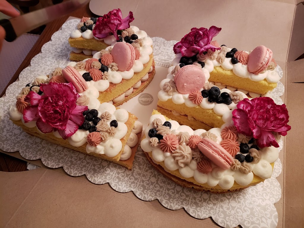 Katticakes | 225 Webb Dr #717, Mississauga, ON L5B 4P2, Canada | Phone: (647) 822-7319