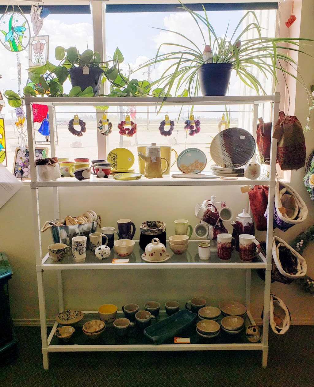 The Gift Shop | 105 Main St NW, Milk River, AB T0K 1M0, Canada | Phone: (403) 328-1030