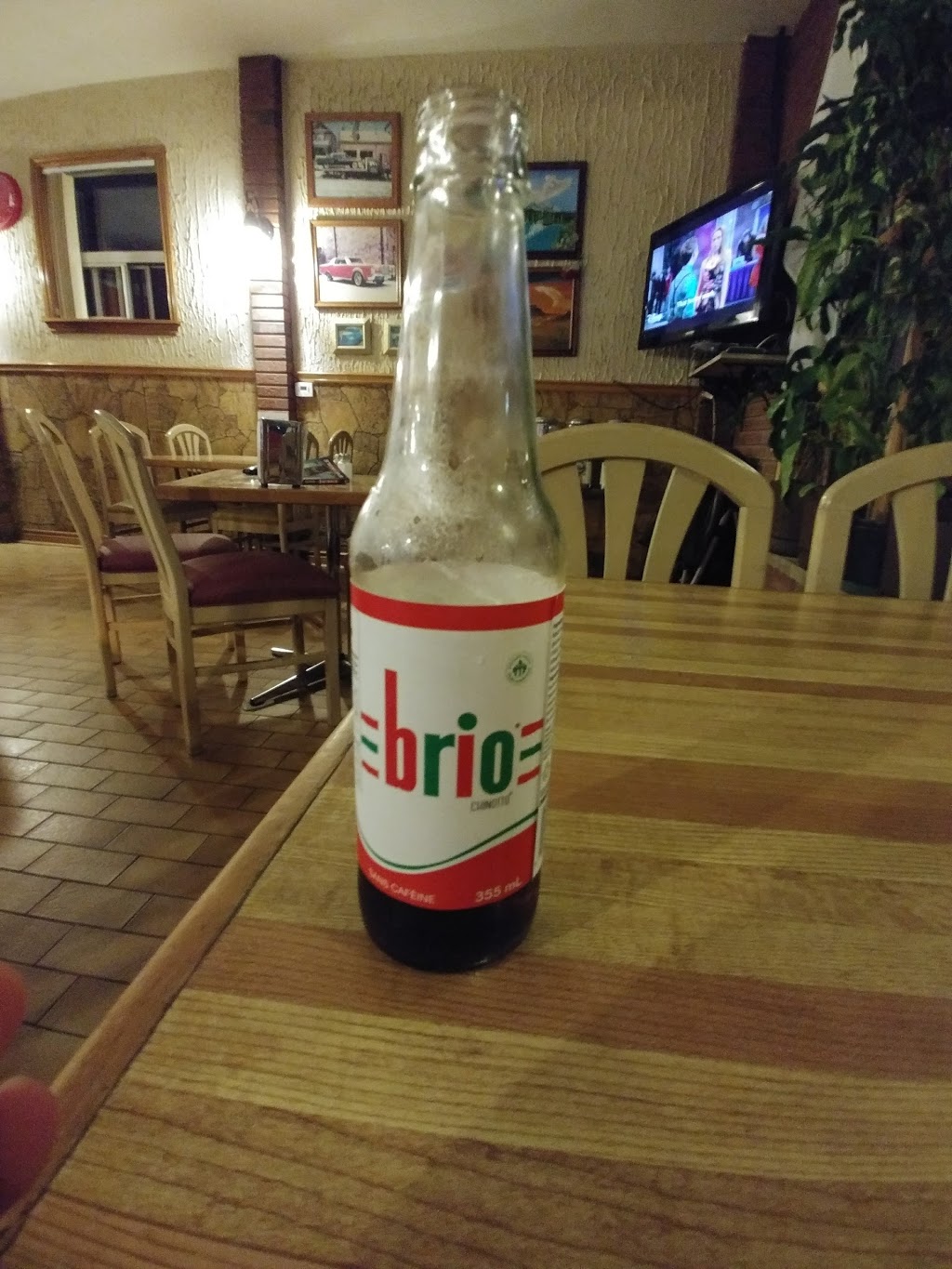 Oakwood Pizzeria | 434 Oakwood Ave, York, ON M6E 2W5, Canada | Phone: (416) 654-5655