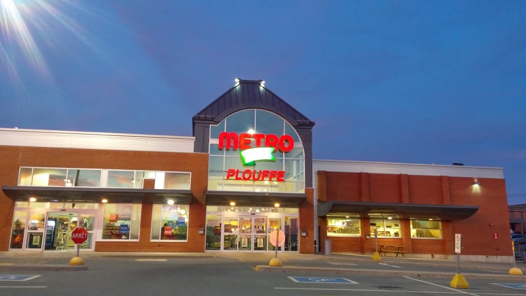 Metro Plus Plouffe King Est | 1175 Rue King E, Sherbrooke, QC J1G 1E6, Canada | Phone: (819) 346-2229