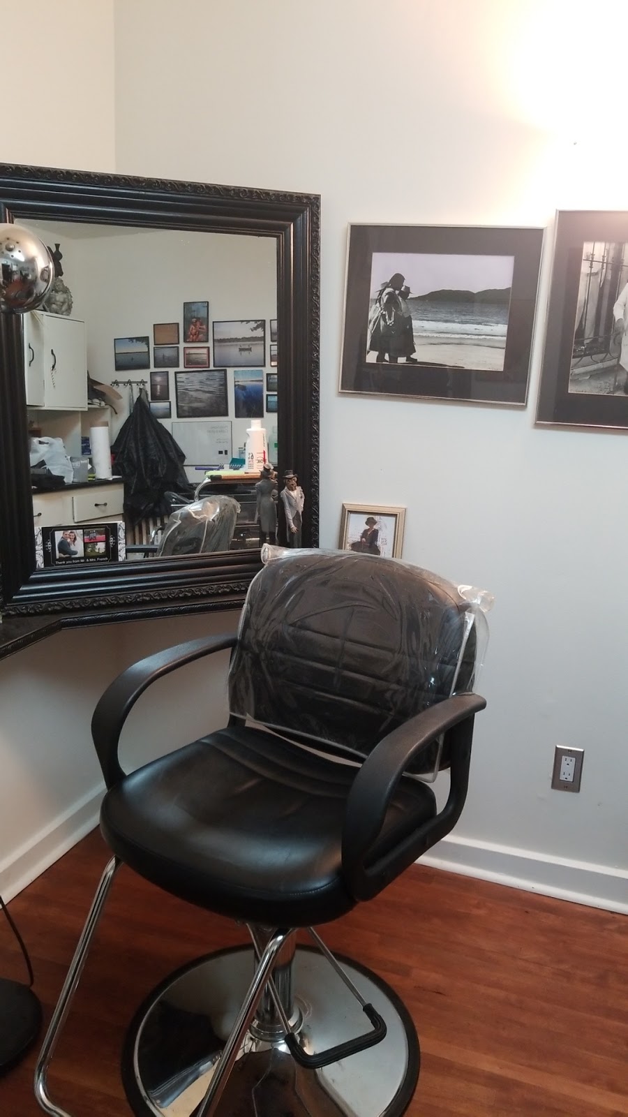 Barb Henrys Hair Fashion | 287 Harvey St, Orillia, ON L3V 3M6, Canada | Phone: (705) 325-6528