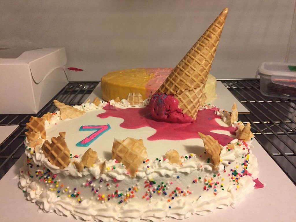 Mr. Tubbs Ice Cream Parlor | 3454 Tillicum Rd, Victoria, BC V8Z 4H3, Canada | Phone: (250) 388-3477