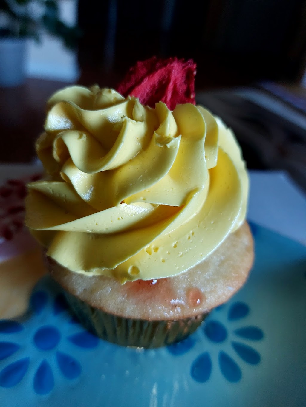 Michelle Ashleys Bakery | 3182 Isleville St, Halifax, NS B3K 3Y3, Canada | Phone: (902) 209-8162