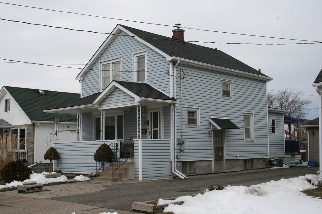Niagara RoofMasters Inc. | 2275 Highway 20 E, Box 1143, Fonthill, ON L0S 1E0, Canada | Phone: (905) 892-5115