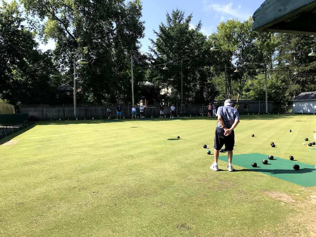 Elmwood Lawn Bowling Club | 17.5 Edward St, London, ON N6C 3G9, Canada | Phone: (519) 438-5695