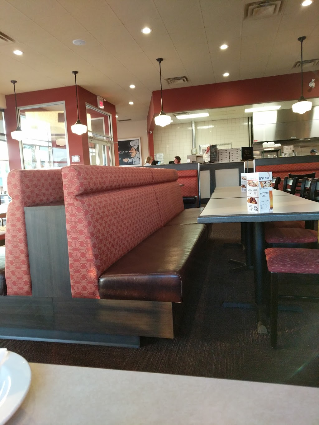 Royal Pizza | 16721 127 St NW, Edmonton, AB T6V 0T1, Canada | Phone: (780) 476-2241