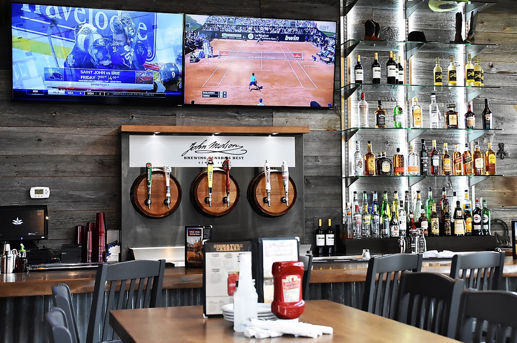 Wild Wing Restaurant | 321 Main St #3, Wasaga Beach, ON L9Z 0B6, Canada | Phone: (705) 352-9464