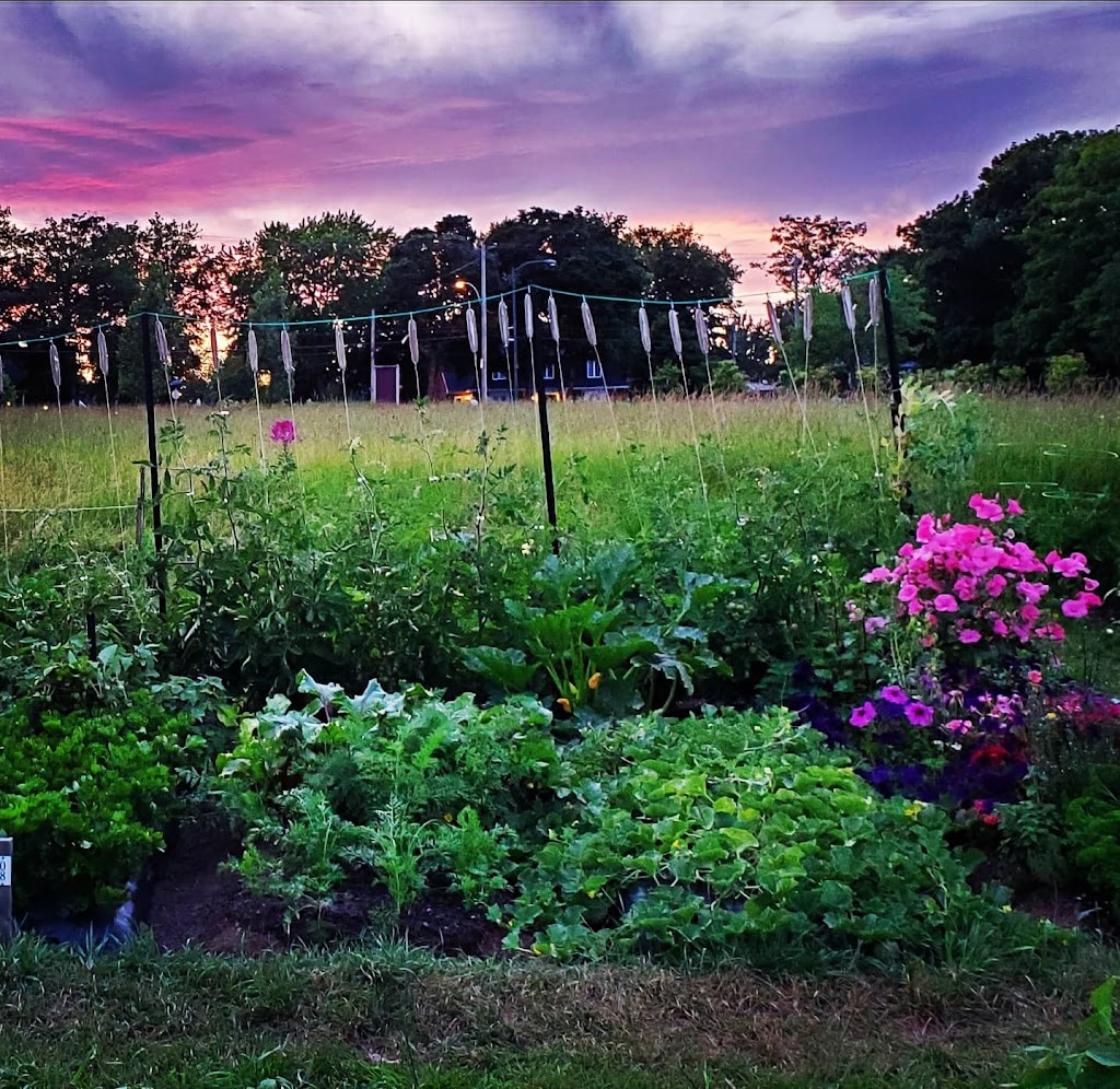 Les Jardins de Gravel | 212 Rang St Lazare, Saint-Apollinaire, QC G0S 2E0, Canada | Phone: (418) 255-9317