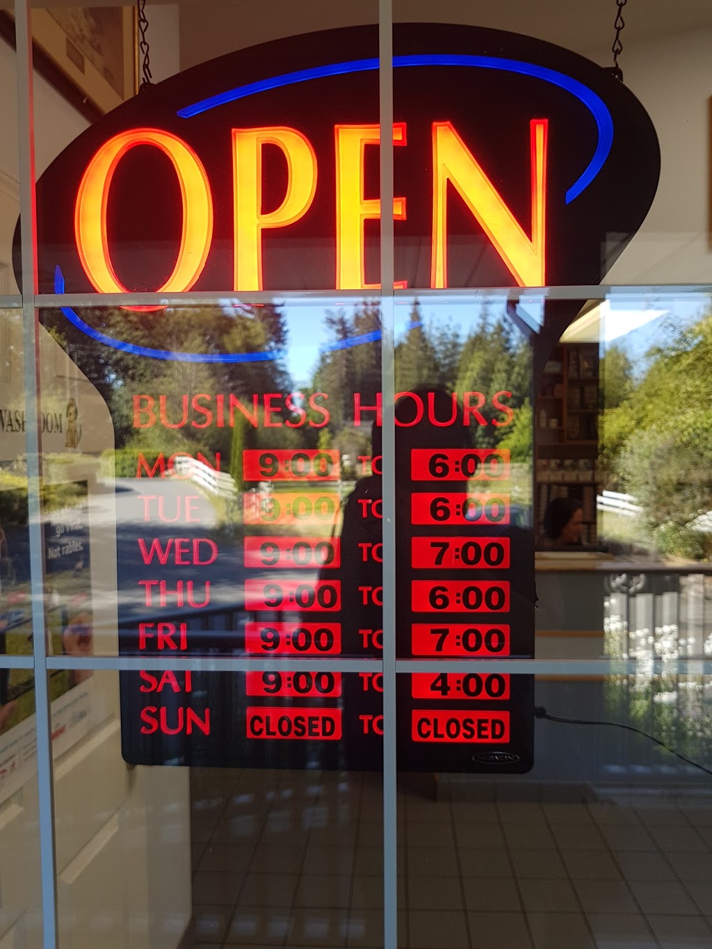 Saseenos Veterinary Services (1997) Ltd | 5490 Sooke Rd, Sooke, BC V9Z 0C7, Canada | Phone: (250) 642-7387