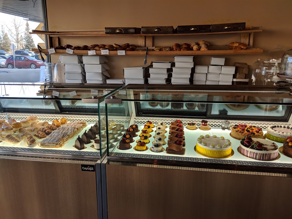 Patisserie du Soleil Bakery Cafe | 2525 Woodview Dr SW, Calgary, AB T2W 3Y1, Canada | Phone: (403) 452-8833