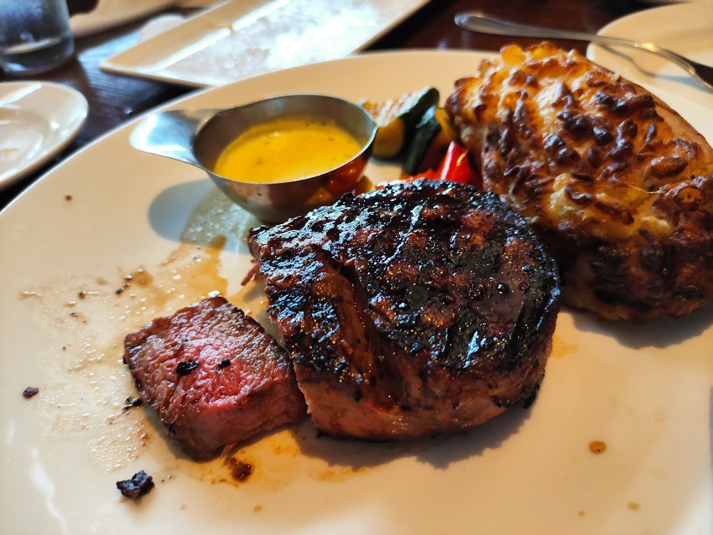 The Keg Steakhouse + Bar - Southside | 2034 McGillivray Blvd, Winnipeg, MB R3Y 1V5, Canada | Phone: (204) 477-5300