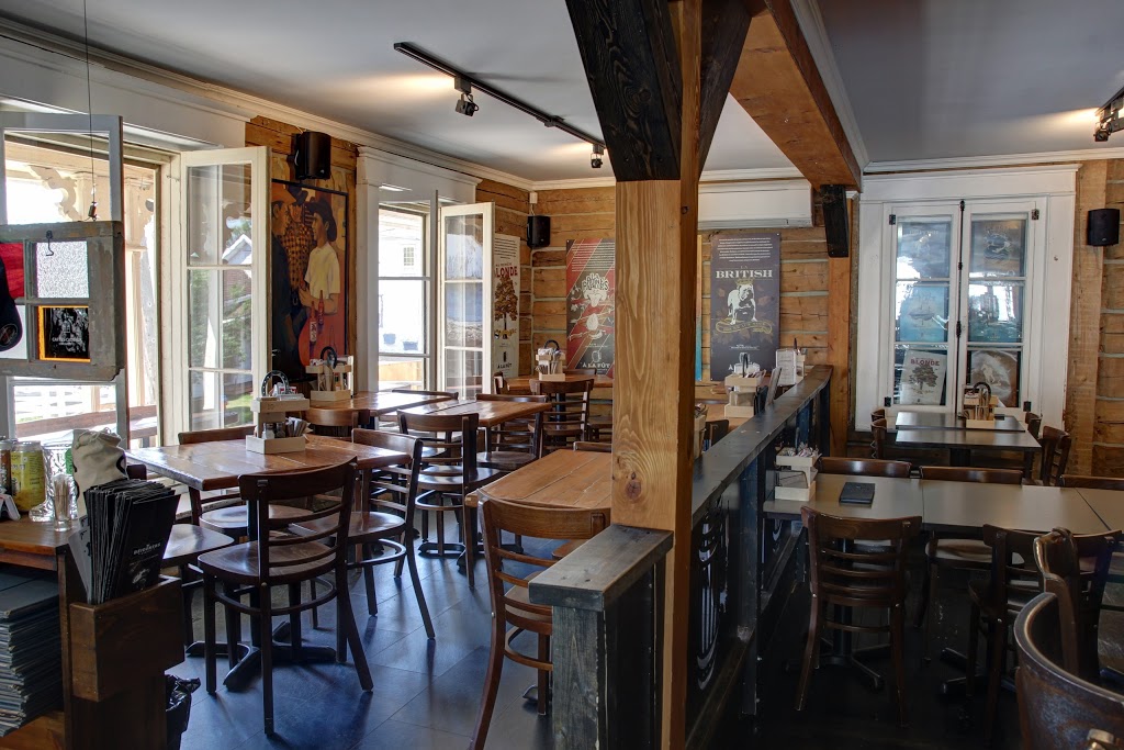 À la Fût | 670 Rue Notre Dame, Saint-Tite, QC G0X 3H0, Canada | Phone: (418) 365-4370