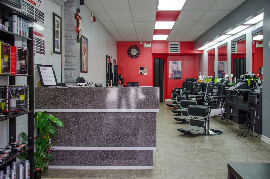 Zekos Barbershop | hair care | 786 Concession St, Hamilton, ON L8V 3R7, Canada | 9053839356 OR +1 905-383-9356