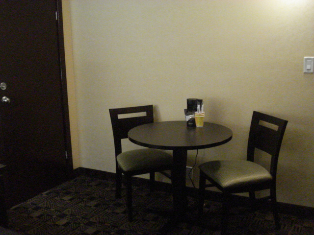 Versatile Inn Hotel | 1716 London Line, Sarnia, ON N7T 7H2, Canada | Phone: (519) 541-9400