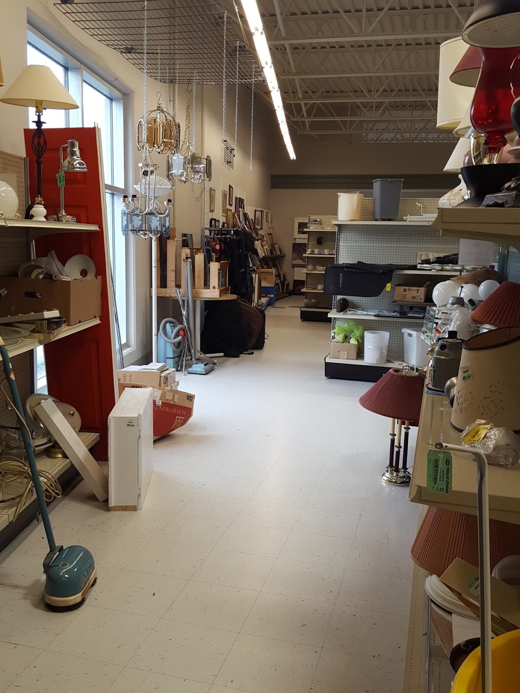 BFM Thrift Store | 31 Temple Terrace, Lower Sackville, NS B4C 0A7, Canada | Phone: (902) 461-2364