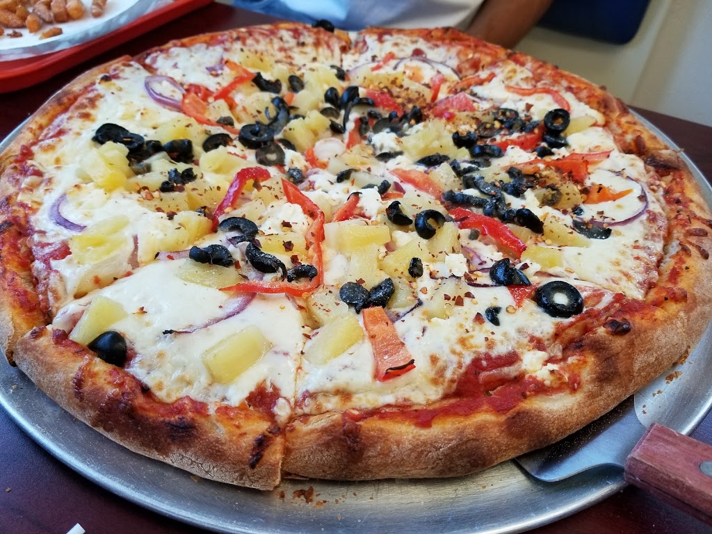 Milano Pizzeria | 290 King St E, Gananoque, ON K7G 1G5, Canada | Phone: (613) 382-8222