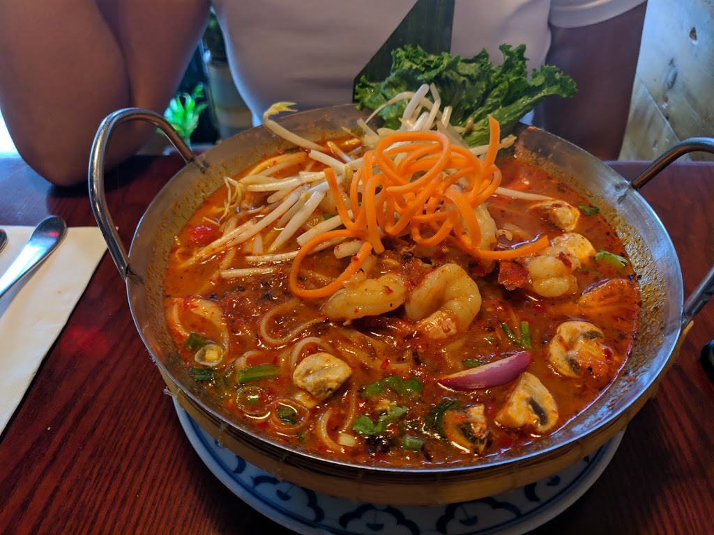 Bolan Thai Cuisine | 709 Mt Pleasant Rd, Toronto, ON M4S 2N4, Canada | Phone: (647) 344-1233
