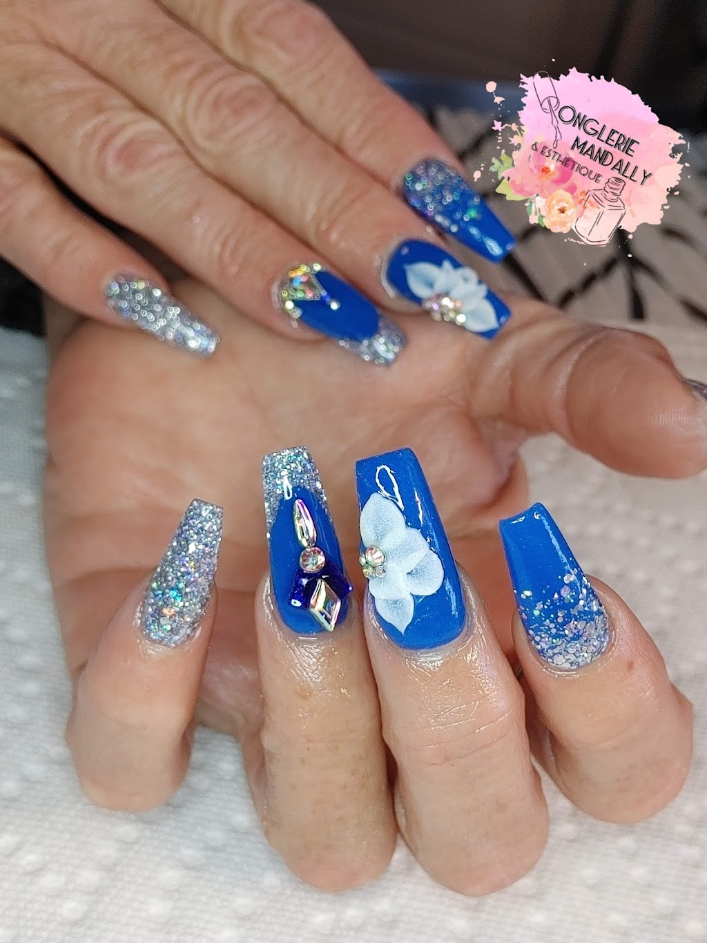 Onglerie Mandally et Esthétique | 6175 QC-335, Saint-Calixte, QC J0K 1Z0, Canada | Phone: (450) 559-2676