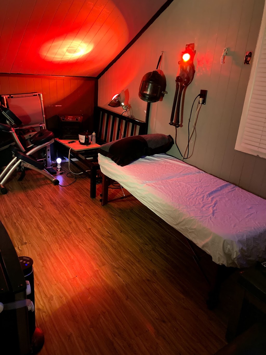 My Mistress Online | 3845 Marples Rd #1, Qualicum Beach, BC V9K 2S8, Canada | Phone: (250) 268-4950