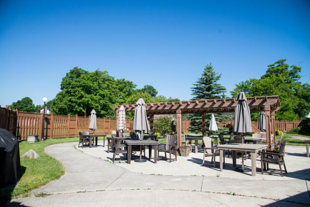 Grey Gables | 206 Toronto St S, Markdale, ON N0C 1H0, Canada | Phone: (519) 986-3010