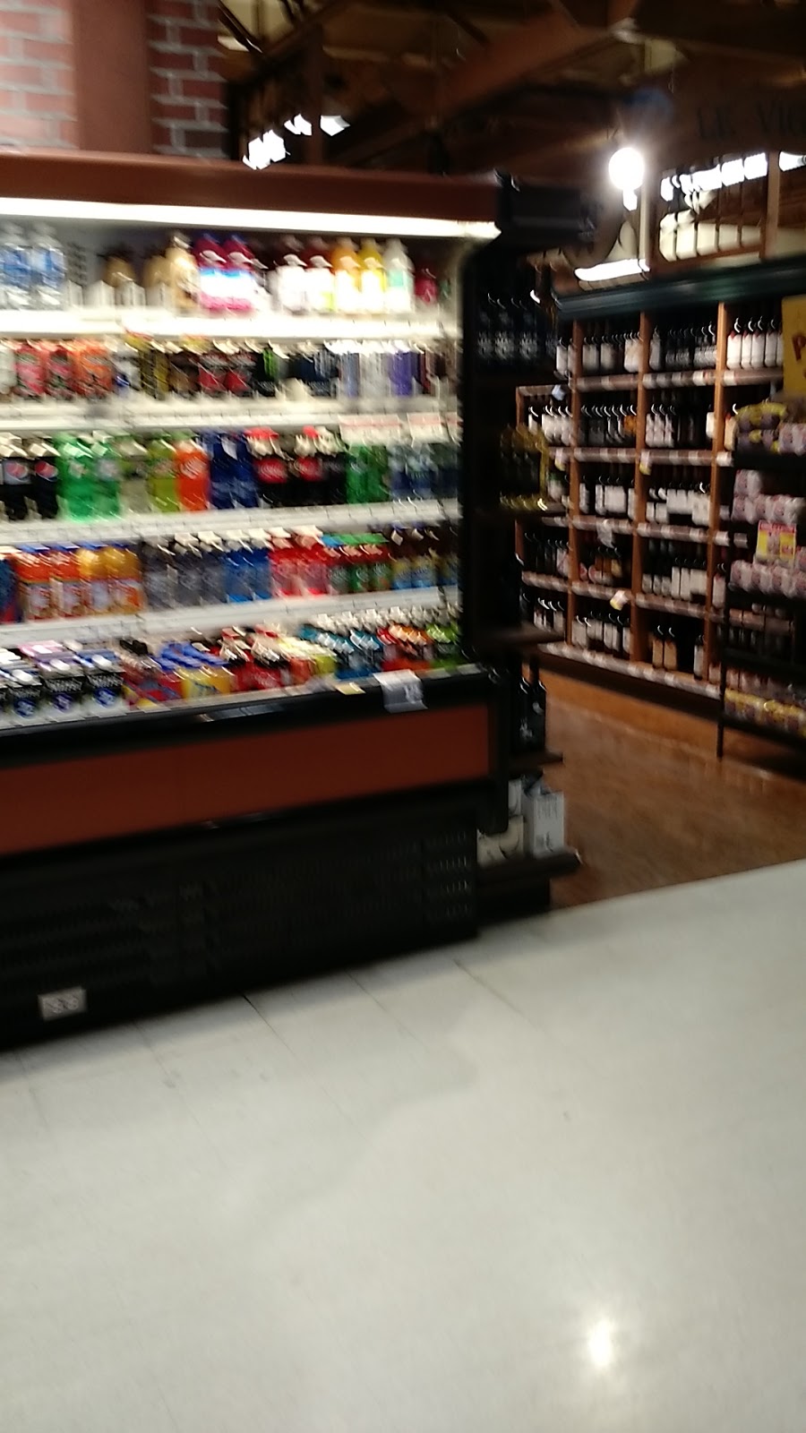 IGA Beauceville | 630D Boulevard Renault D, Beauceville, QC G5X 1M6, Canada | Phone: (418) 774-3333
