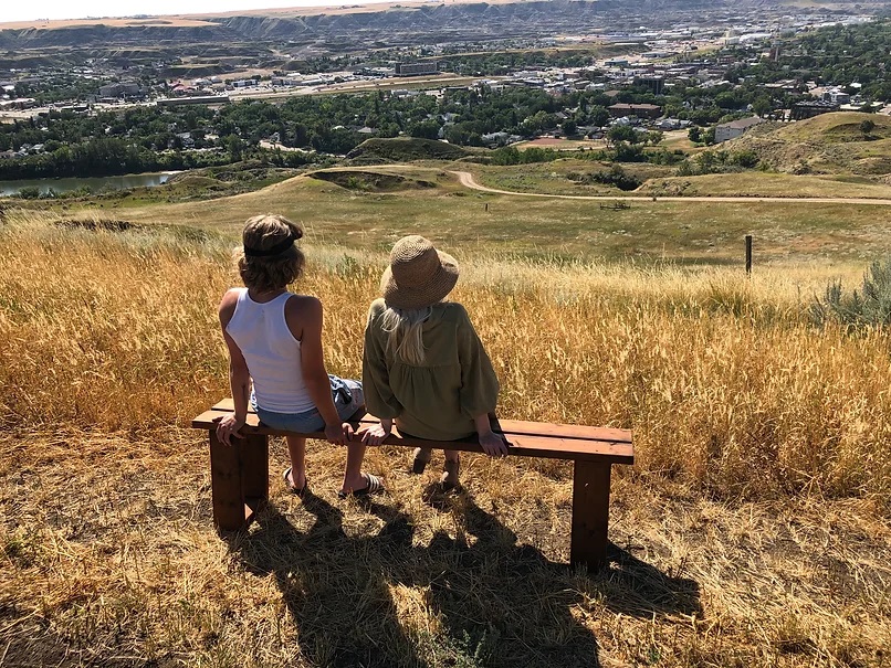 Raptor Ridge RV Resort | 701 AB-576, Drumheller, AB T0J 0Y0, Canada | Phone: (403) 921-8677