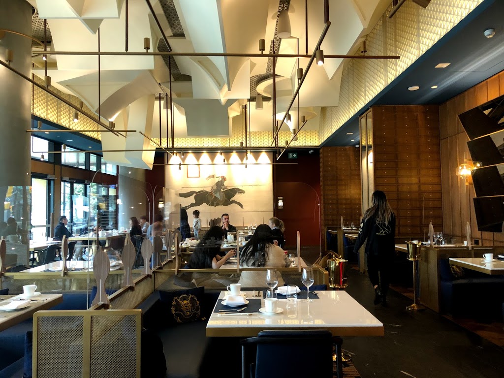 iDen & Quan Ju De Beijing Duck House (全聚德) | 2808 Cambie St, Vancouver, BC V5Z 2V5, Canada | Phone: (236) 477-7777