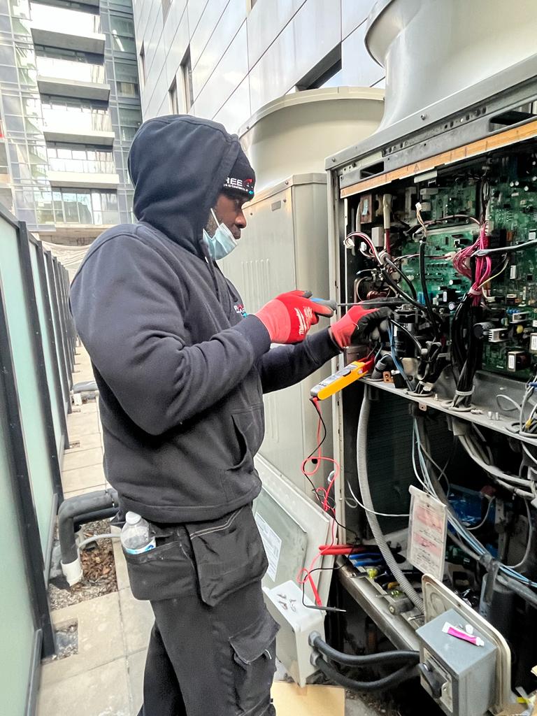 Free Air heating and air conditioning Kitchener | 92 Westmeadow Dr, Kitchener, ON N2N 3N1, Canada | Phone: (905) 783-3733
