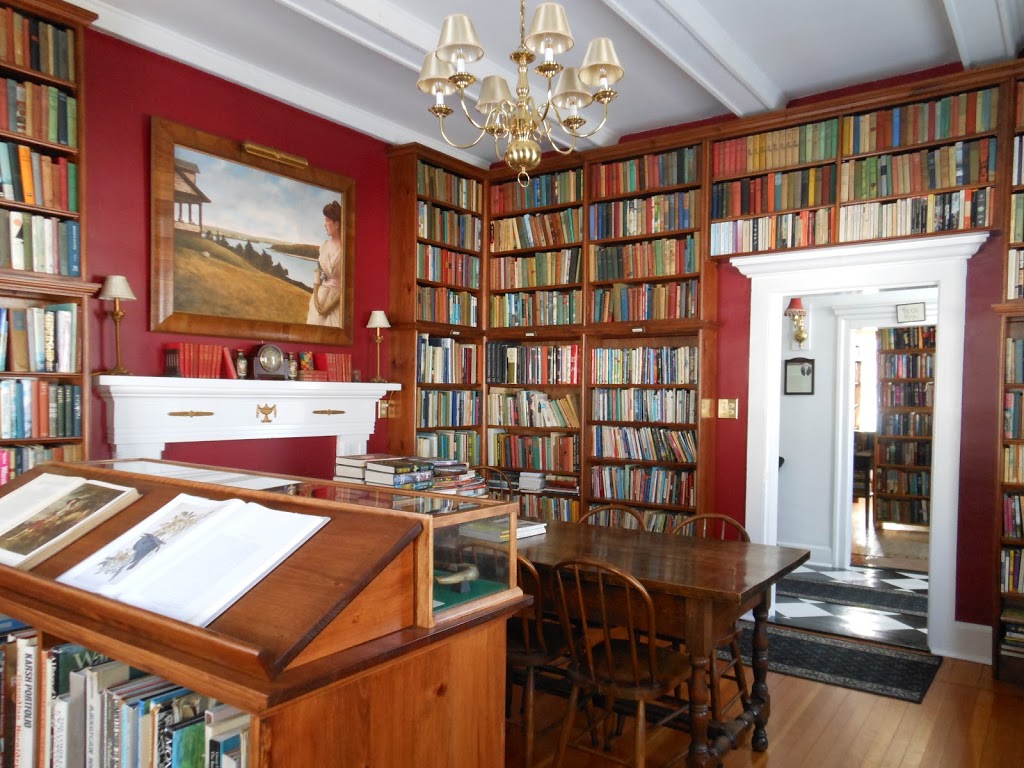 Zoé Vallé Memorial Library | 63 Regent St, Chester, NS B0J 1J0, Canada | Phone: (902) 273-2526