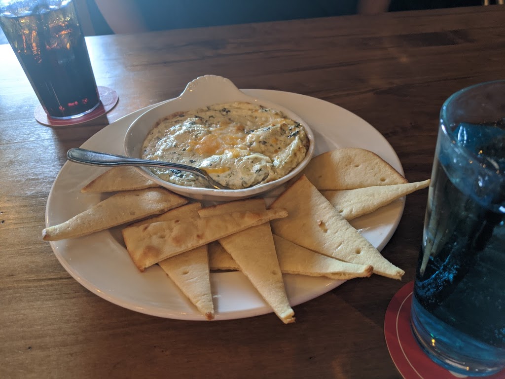 Chucks Roadhouse Bar & Grill | 65 McNaughton Ave, Wallaceburg, ON N8A 1R9, Canada | Phone: (519) 627-9900